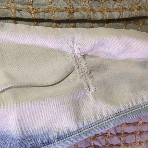 Highrise jean leggings bleached out size 11 - Picture 2 of 11